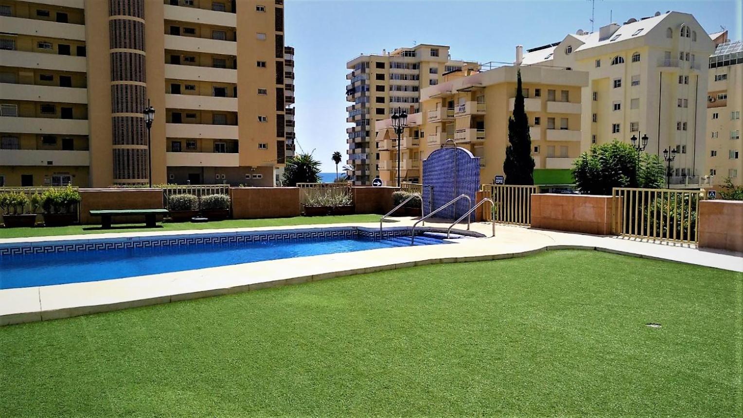 Apartamento Con Vistas Fuengirola Exterior photo